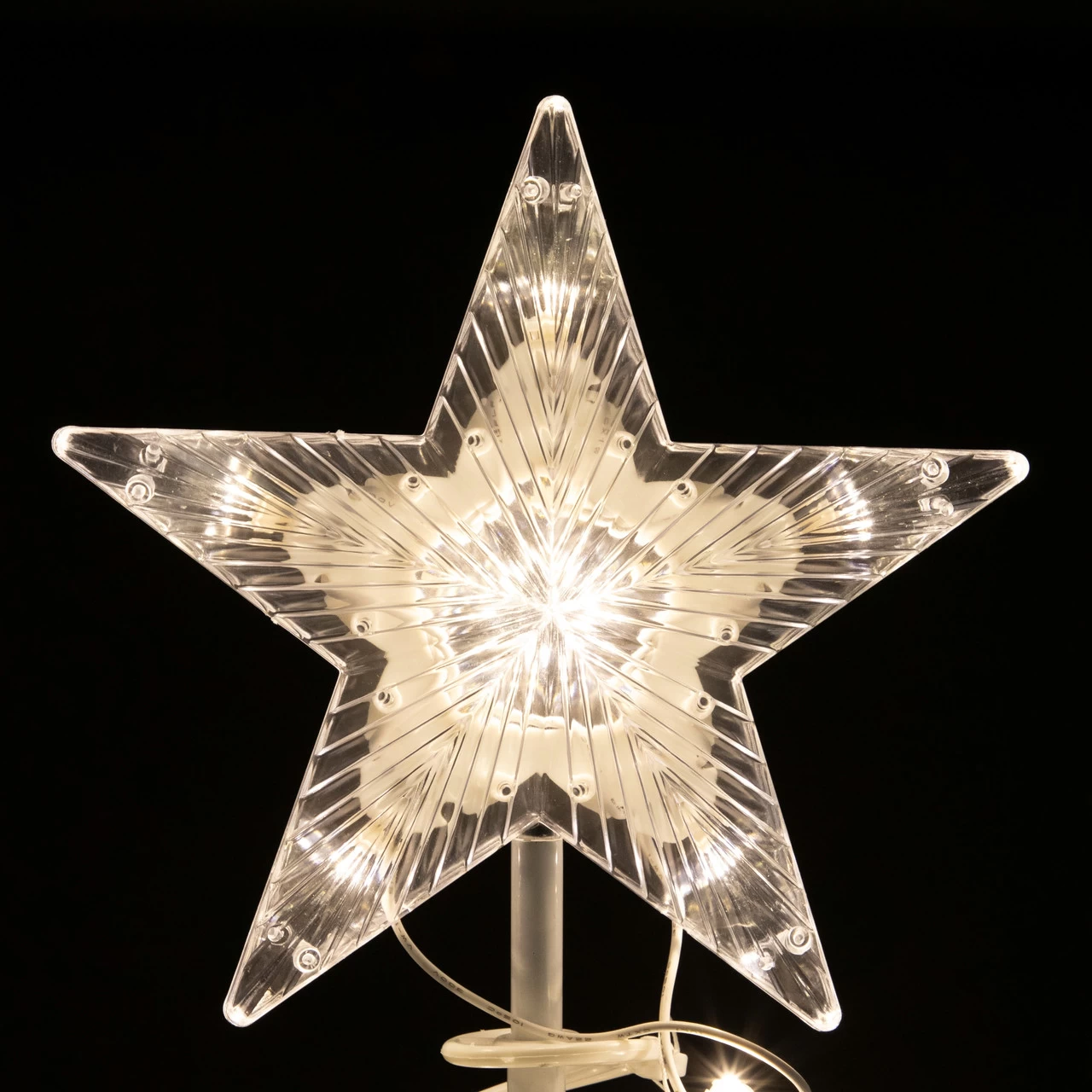 6ft LED Lighted Spiral Cone Tree Outdoor Christmas Decoration, Warm White Lights 6 6ft LED Lighted Spiral Cone Tree Outdoor Christmas Decoration, Warm White Lights - Image 4