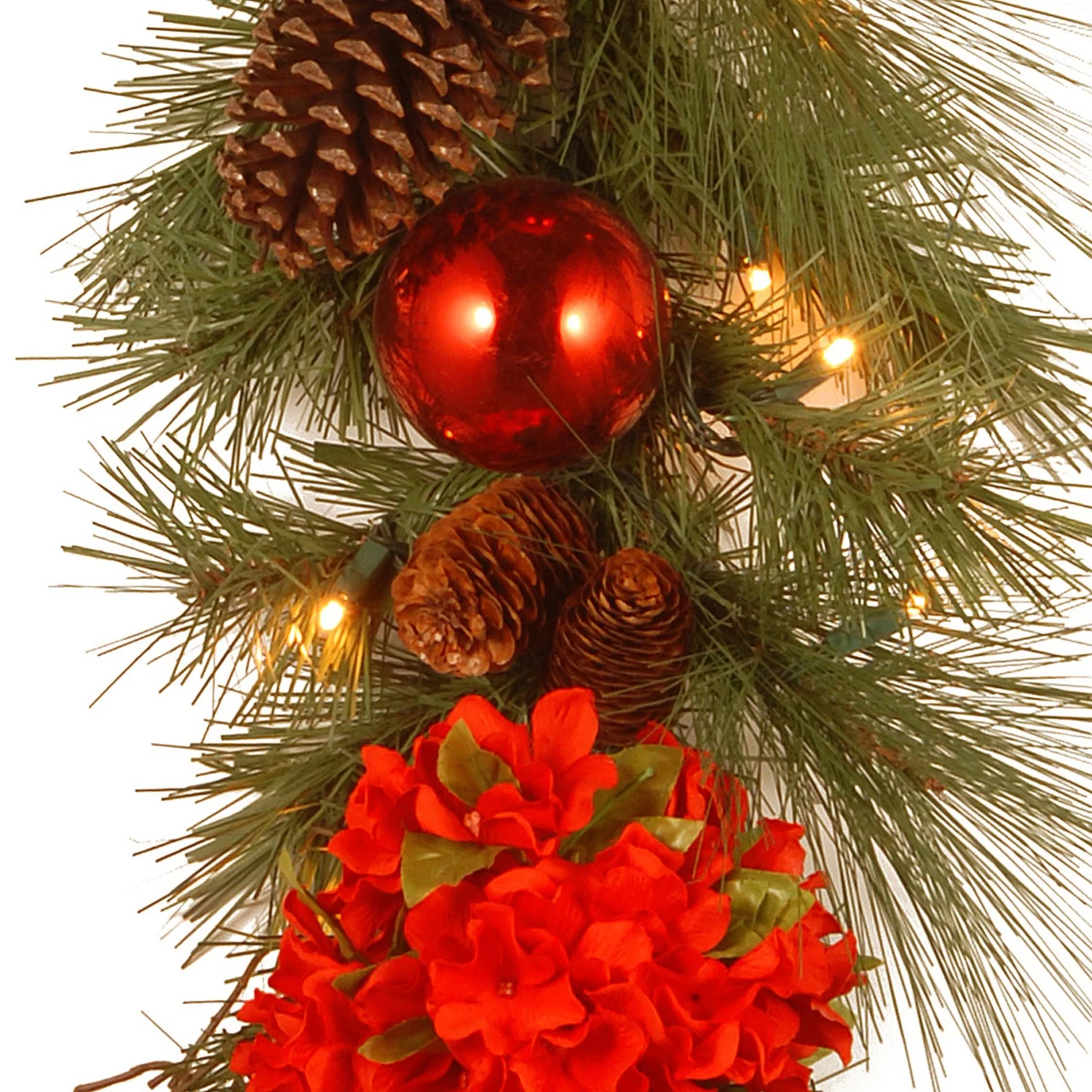 9' X 12" Pre-Lit B/O LED Hydrangea Artificial Christmas Garland – Warm White Lights 4 9' X 12" Pre-Lit B/O LED Hydrangea Artificial Christmas Garland – Warm White Lights - Image 3