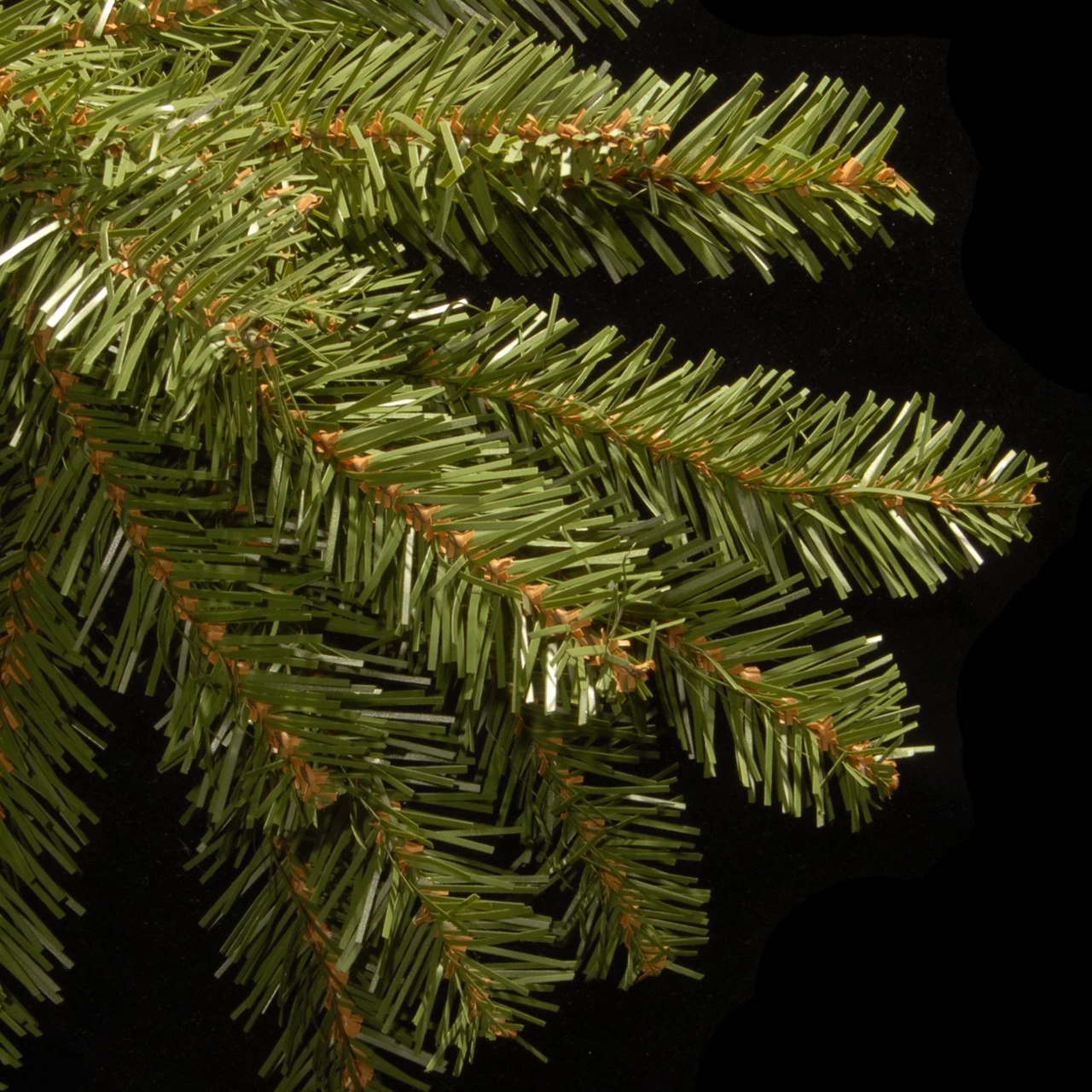 4’ Dunhill Fir Artificial Christmas Tree - Unlit 5 4’ Dunhill Fir Artificial Christmas Tree - Unlit - Image 3