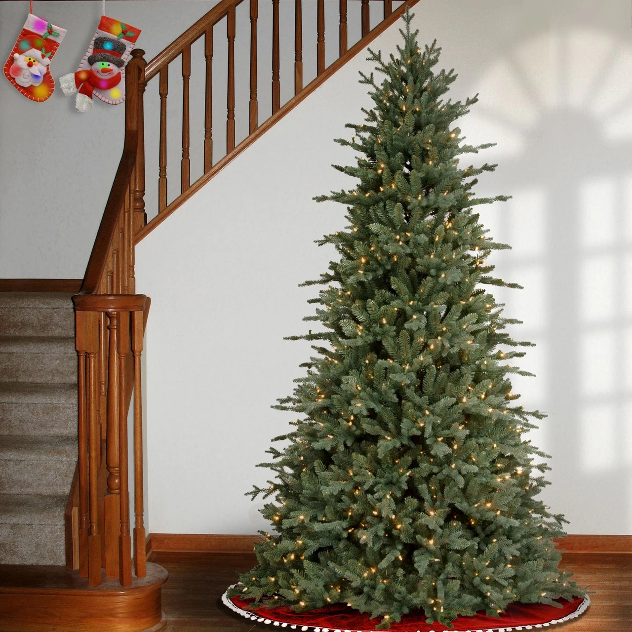 7.5’ Pre-Lit Buckingham Blue Spruce Christmas Tree – Clear Lights 5 7.5’ Pre-Lit Buckingham Blue Spruce Christmas Tree – Clear Lights - Image 3