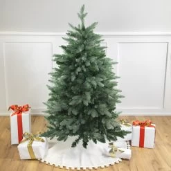 4.5' Green Medium Washington Frasier Fir Artificial Christmas Tree - Unlit