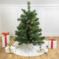 3' Pre-Lit Full Canadian Pine Artificial Christmas Tree - Clear Lights