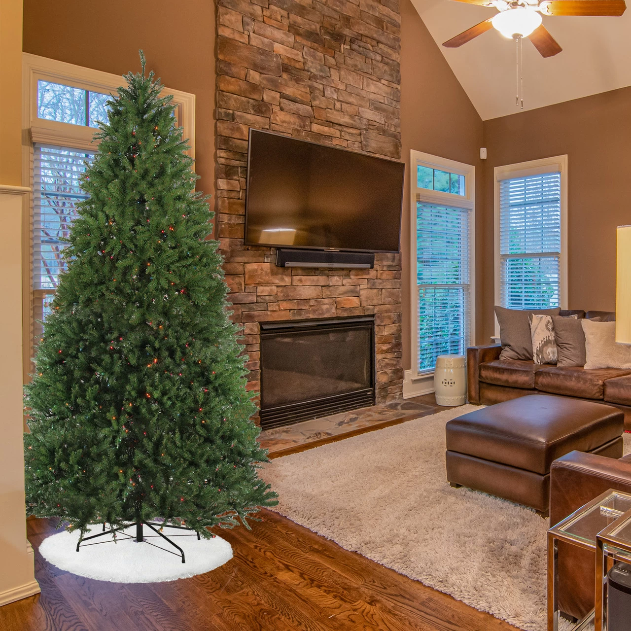 10' Pre-Lit Full Northern Pine Artificial Christmas Tree, Multi Lights 5 10' Pre-Lit Full Northern Pine Artificial Christmas Tree, Multi Lights - Image 3