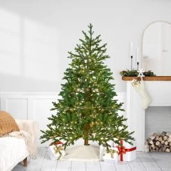 6.5' Pre-Lit Full North Pine Artificial Christmas Tree - Clear LED Lights
