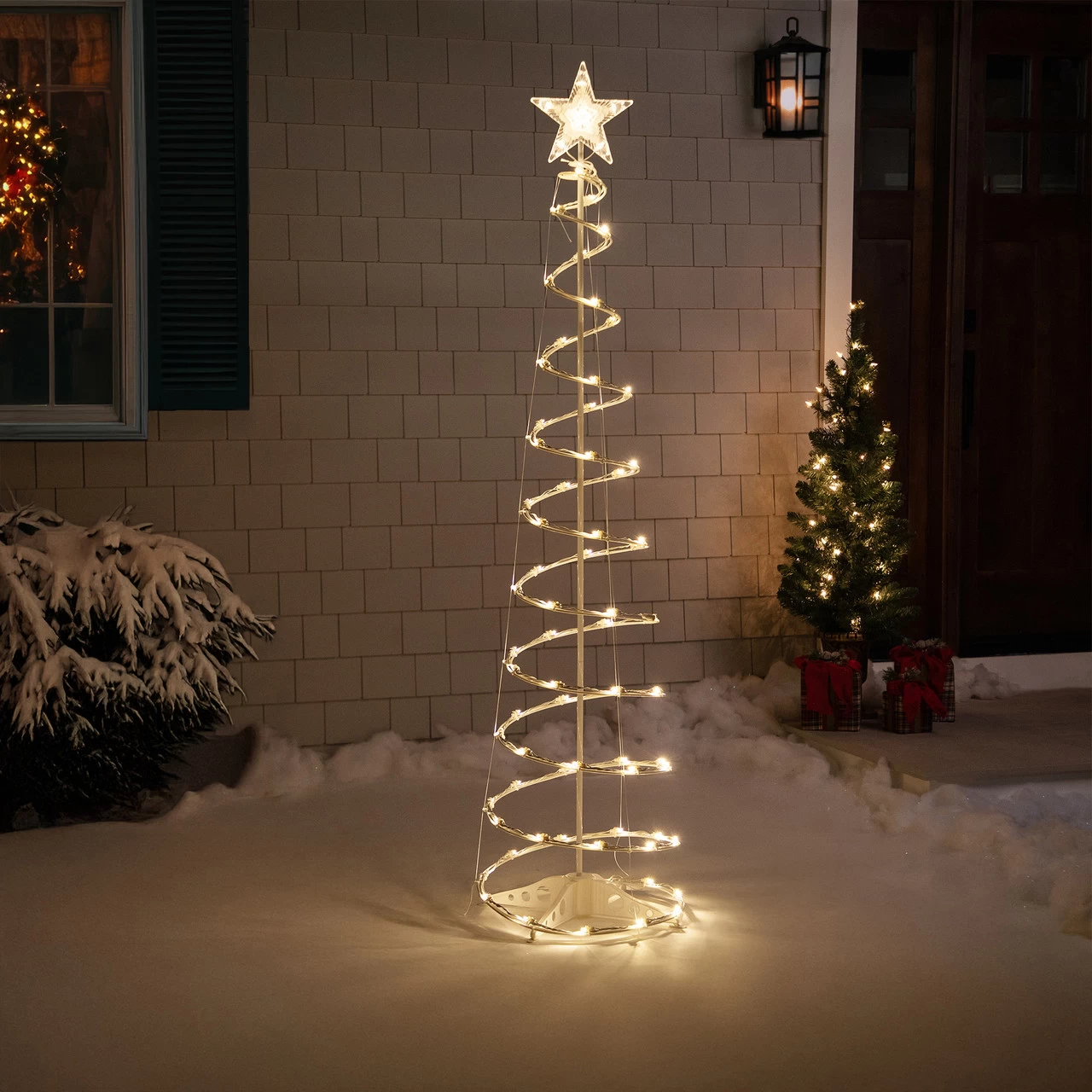 6ft LED Lighted Spiral Cone Tree Outdoor Christmas Decoration, Warm White Lights 5 6ft LED Lighted Spiral Cone Tree Outdoor Christmas Decoration, Warm White Lights - Image 3