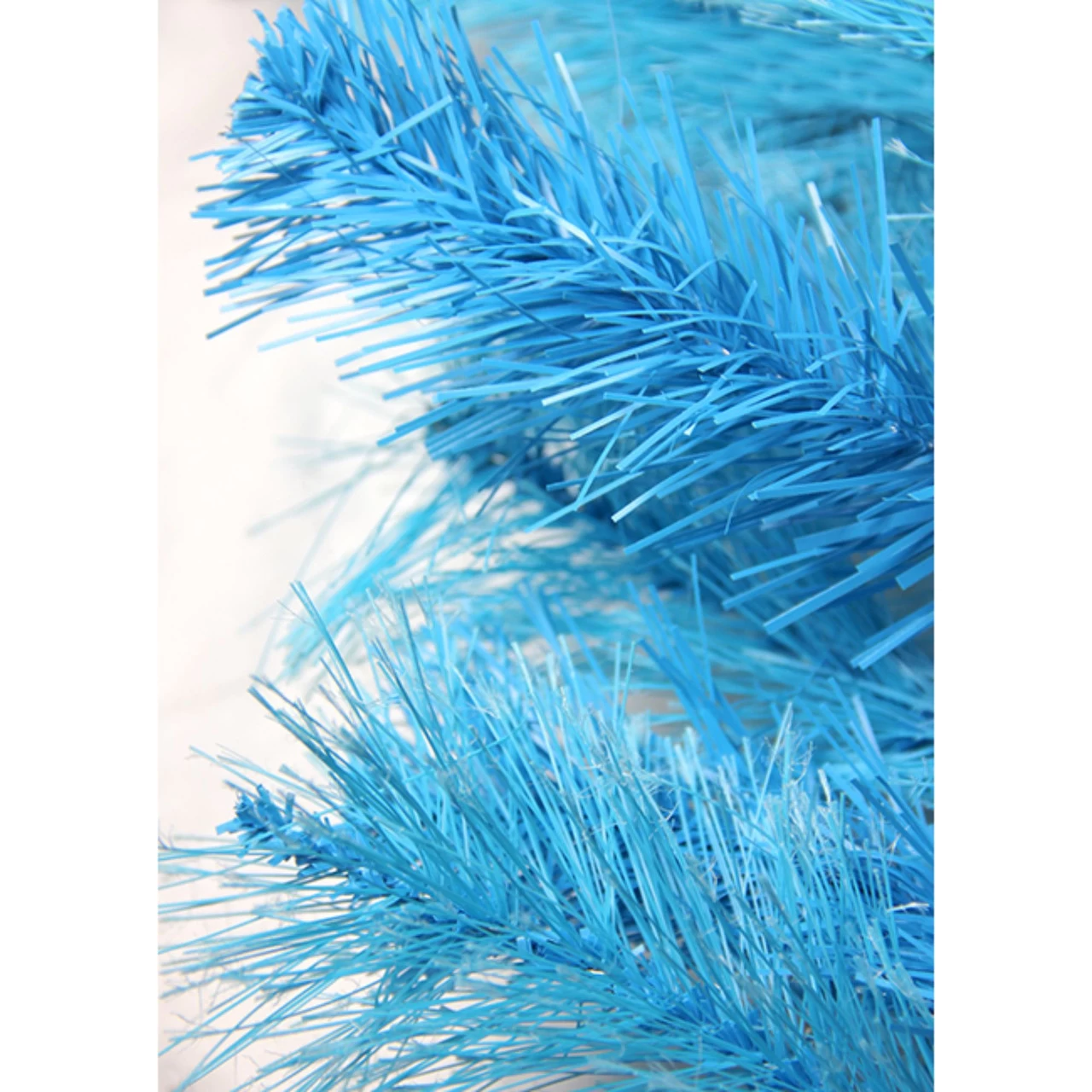 9' X 16" Pre-Lit Cashmere Artificial Christmas Garland - Clear Dura-Lit Lights 4 9' X 16" Pre-Lit Cashmere Artificial Christmas Garland - Clear Dura-Lit Lights - Image 2